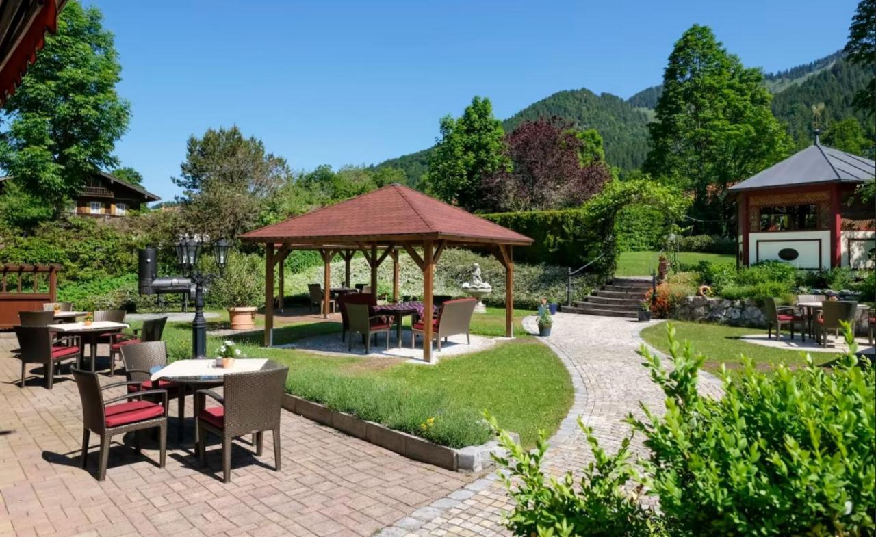 Alpenhof Hotel Байришцел Екстериор снимка